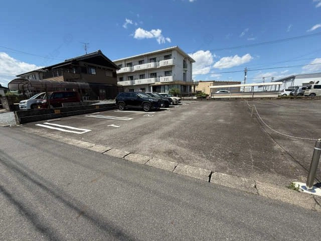 敷地外駐車場