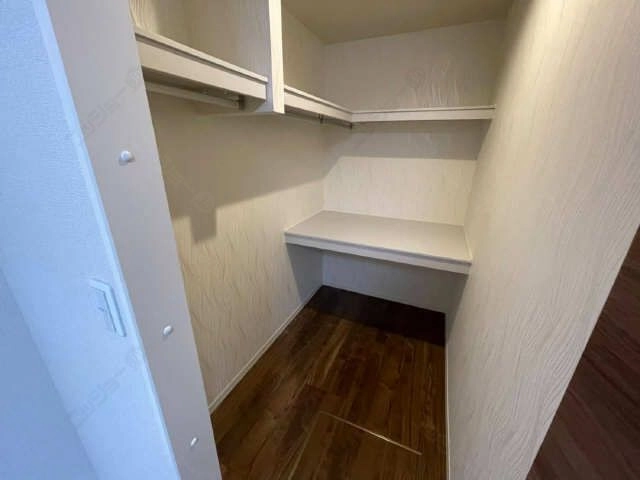 ウォークインクローゼット