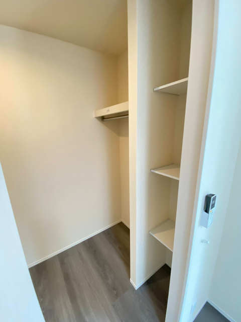 ウォークインクローゼット