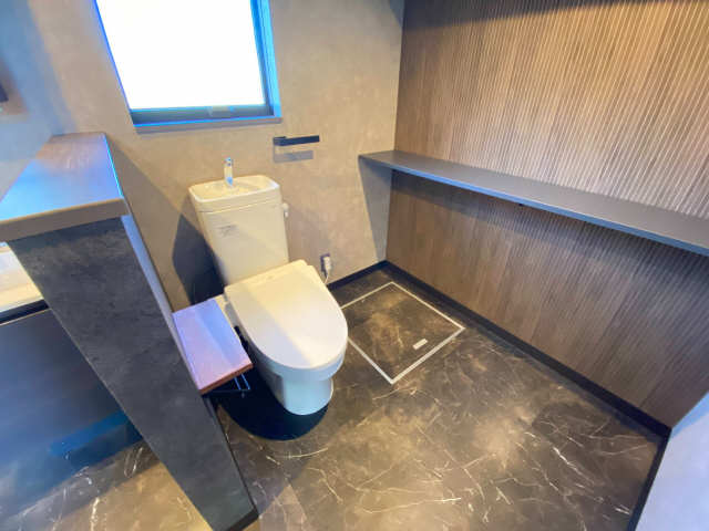 ＥＳＰＲＥＳＳＯ稲沢 1階 WC