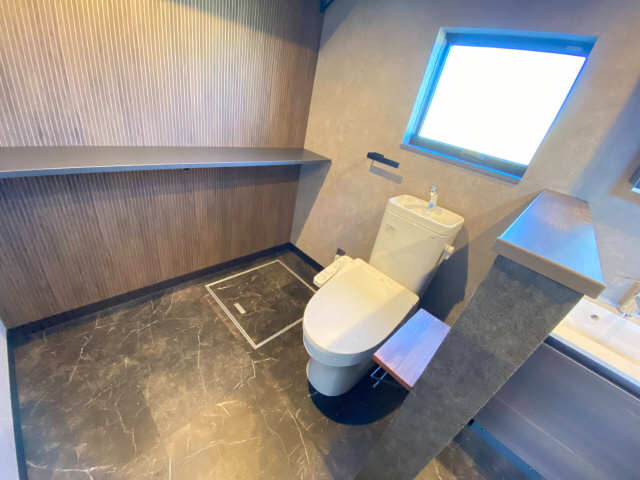 WC