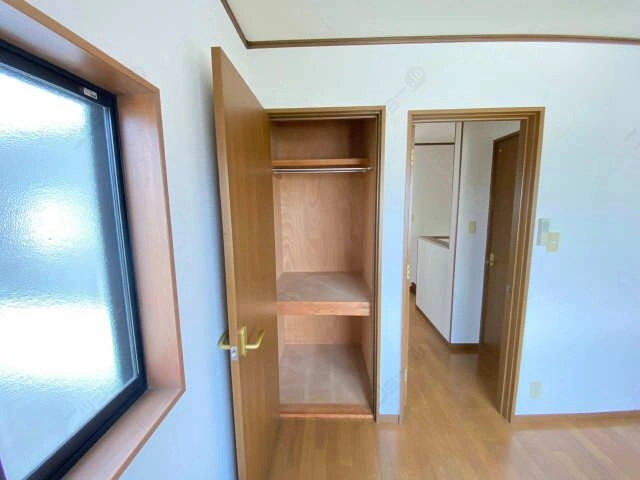 ２階西洋室収納