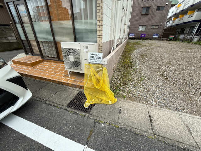 ごみ置場