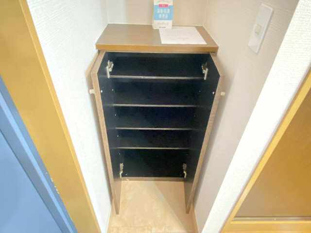 シューズBOX