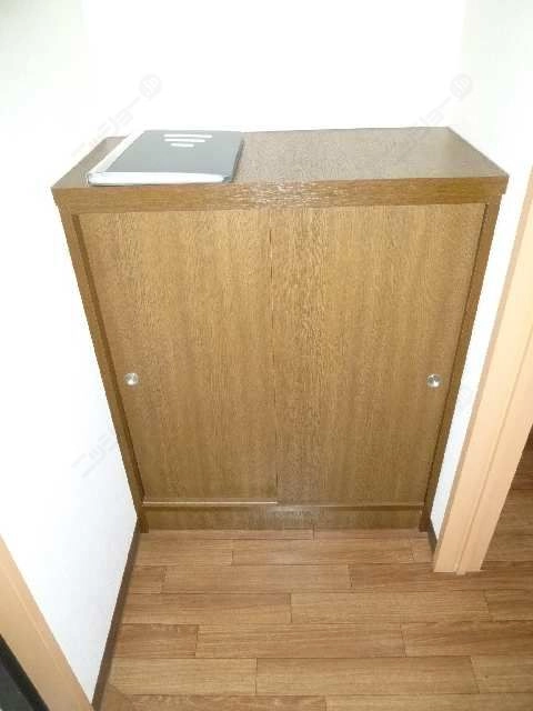 シューズボックス