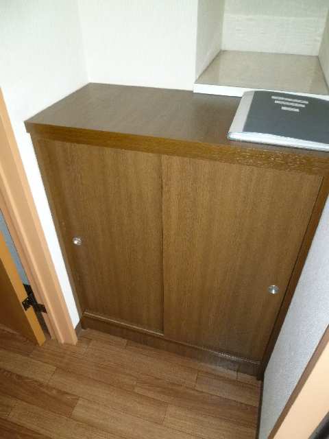 シューズボックス