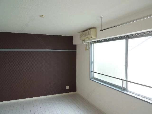 06室内1