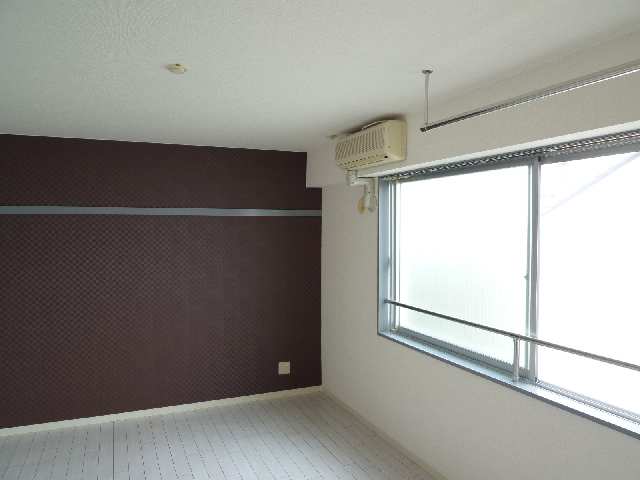 06室内1