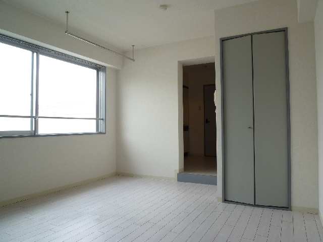 06室内2