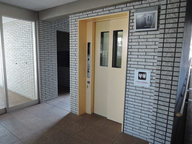 エレベーター