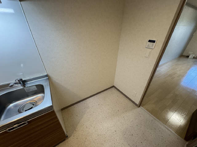 冷蔵庫置き場
