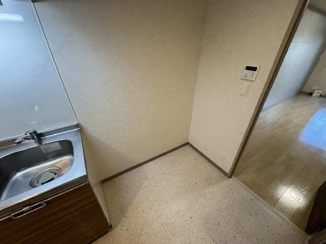 冷蔵庫置き場(同間取り別号室)
