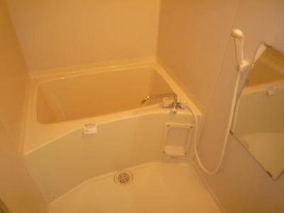 ロイヤル塩釜 1階 浴室