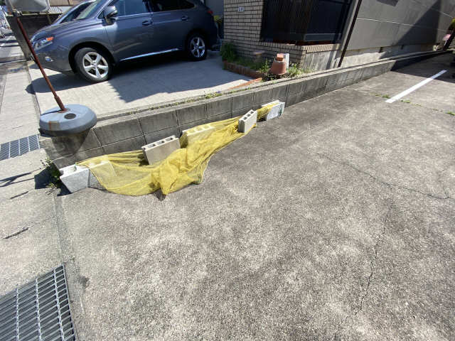 ごみ置き場