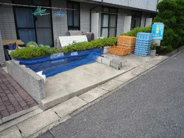 ゴミ捨て場