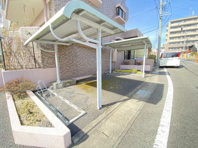 メゾン印場 3階 駐輪場