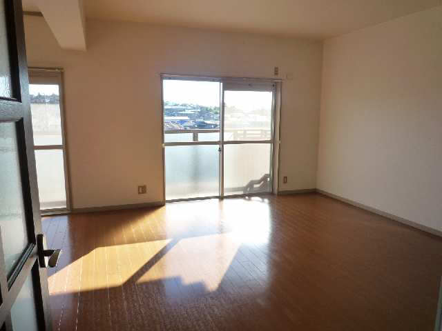 リビング（同型）