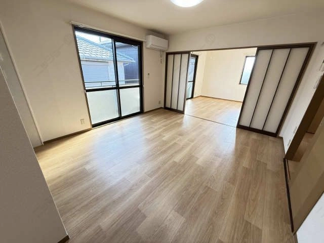 リビング（同型）