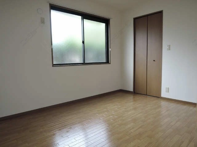 室内(同型)