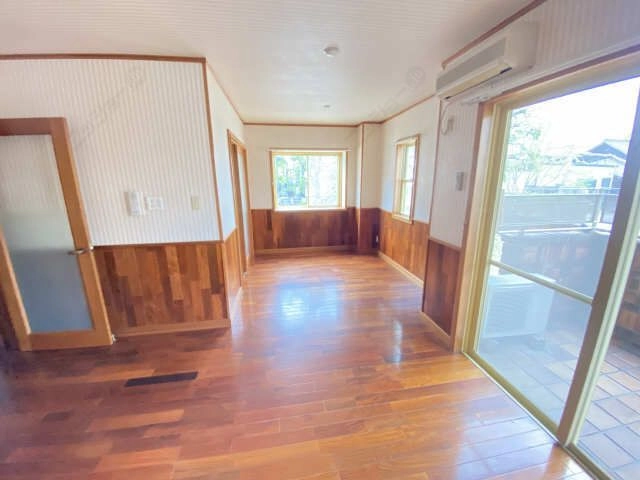 リビング（同型）