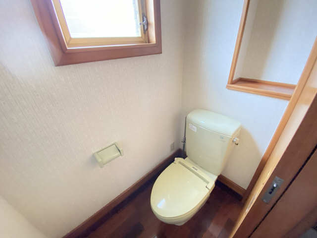 秀乃郷 1階 WC