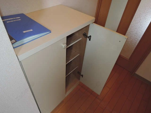 シューズBOX