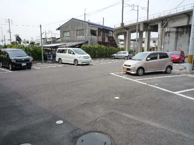 駐車場(2台目ＯＫ)
