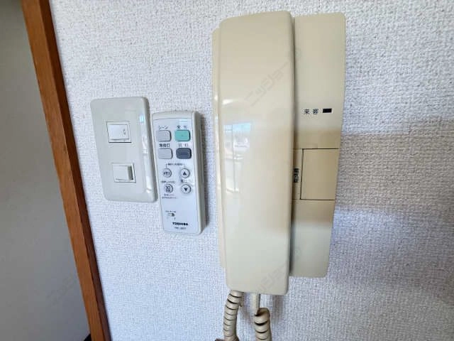 モニター付きインターホン