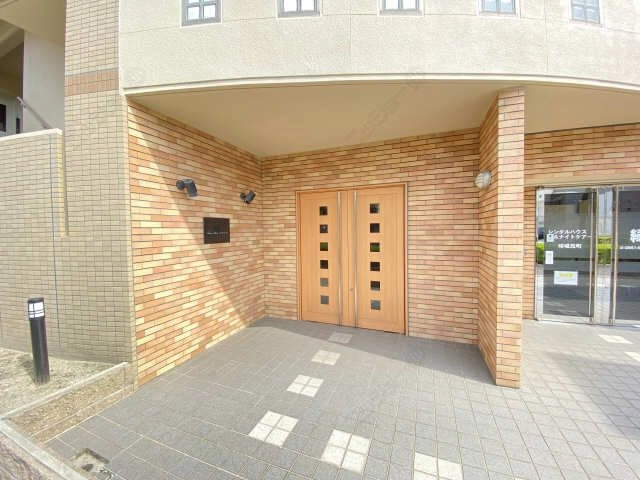 エントラン  ス