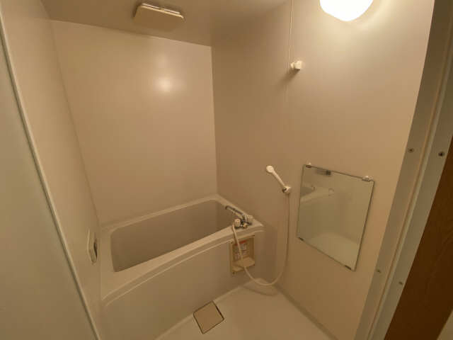 クリサンセマム青山Ⅱ 2階 浴室