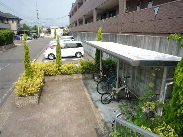 駐車・駐輪場