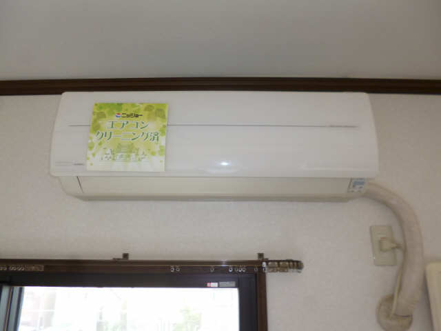エアコン（リビング）