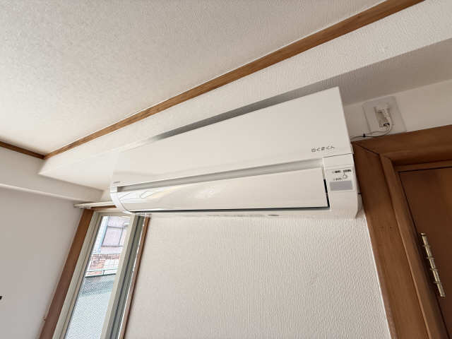 エアコン