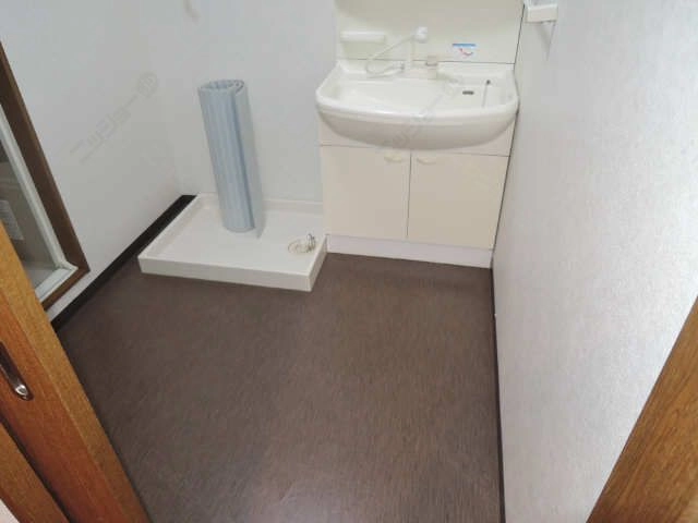 洗  濯機置場（同型）