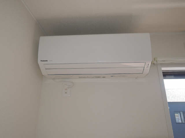 エアコン1基（リビング）