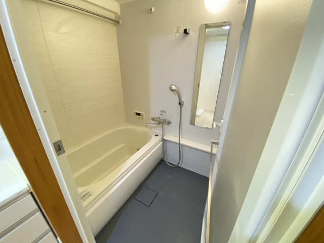 サンハウス小幡緑地東　７Ｅ 7階 浴室