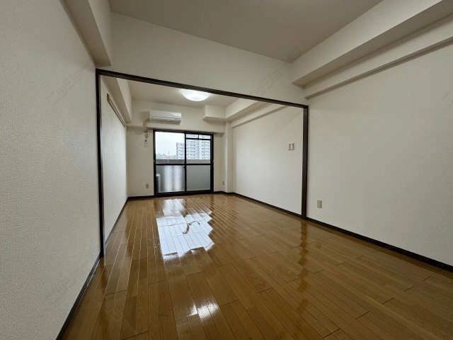 リビング（同型）