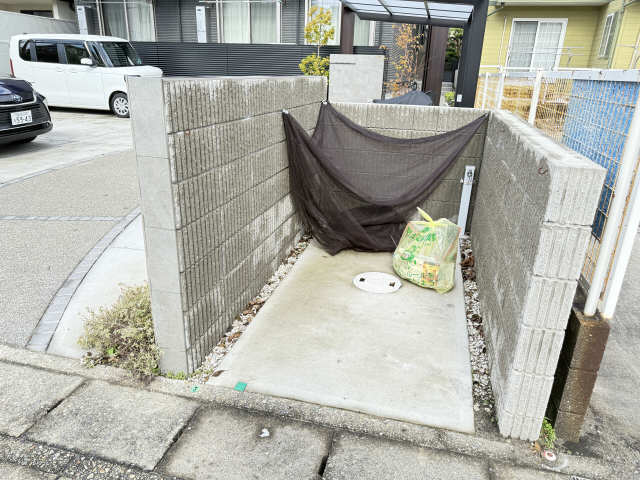 ゴミステーション