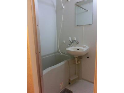 レオパレス瀬戸口 1階 浴室