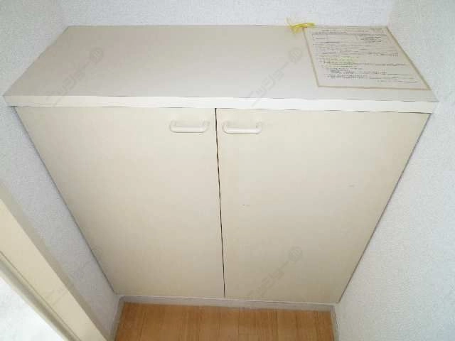 シューズボックス