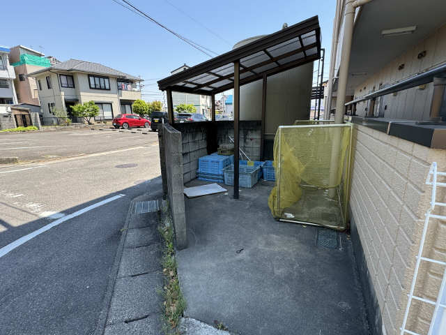 ゴミ置き場