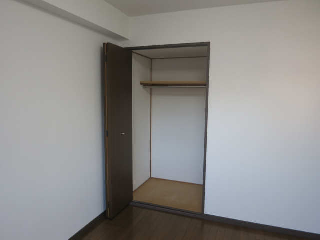 北洋室収納