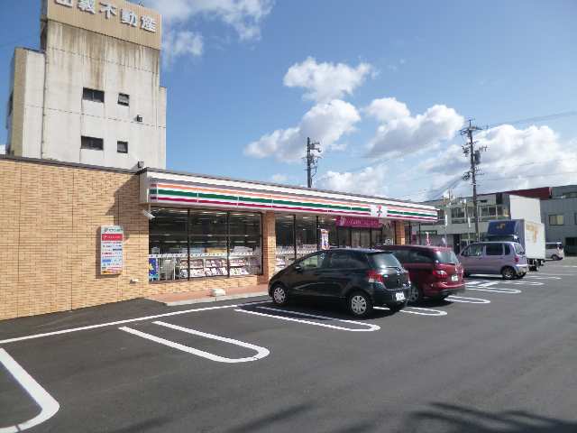 セブンイレブン歩6分