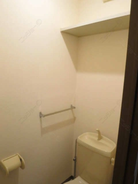 トイレ上部棚