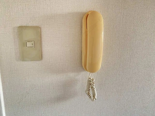 インターホン