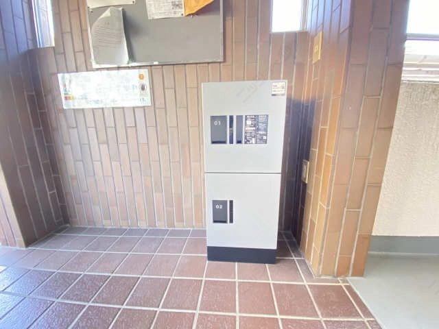 宅配ボックス