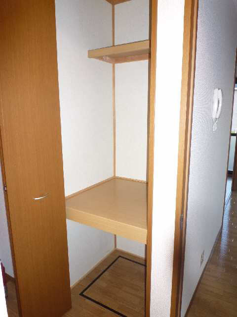 廊下収納