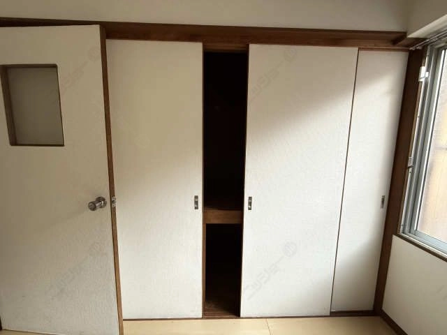 収納2