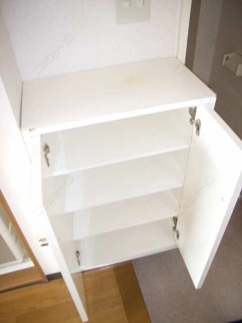 シューズボックス