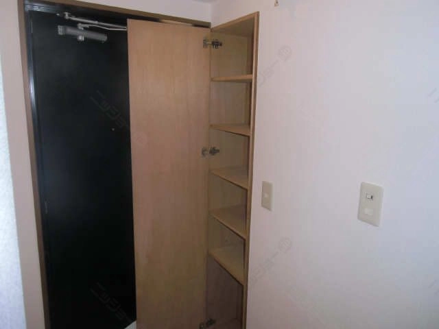 シューズボックス